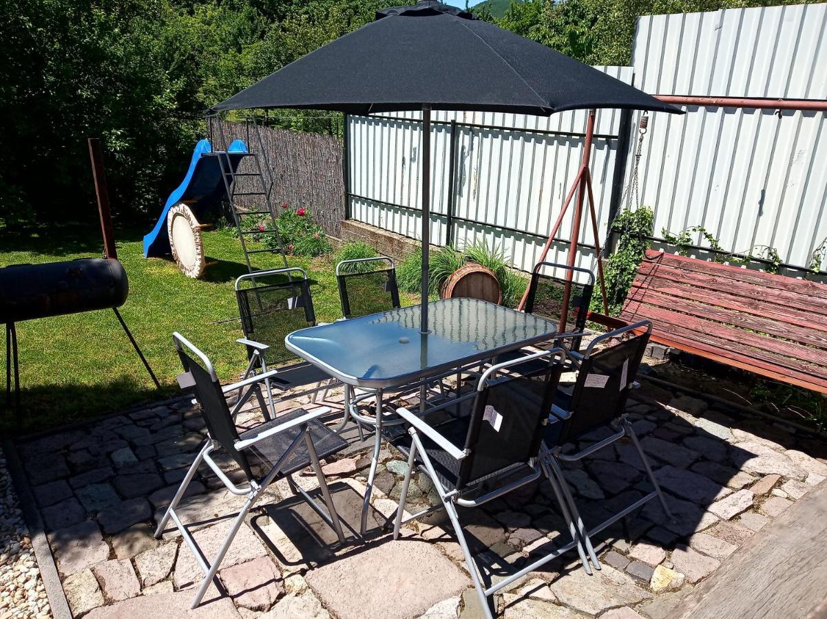Kaland Vendeghaz Villa Sátoraljaújhely Buitenkant foto